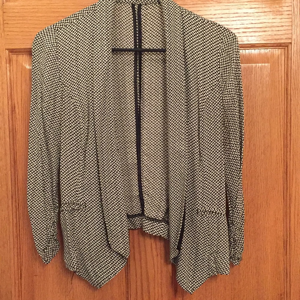 Lightly Used, Maurices Blazer